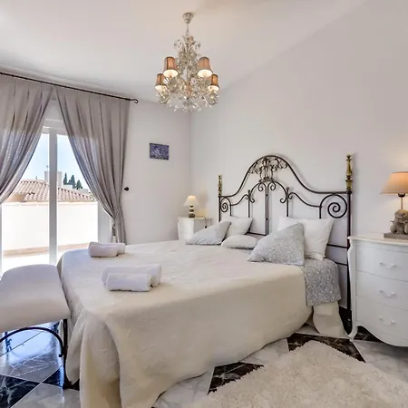 Ortenbach Guest house *