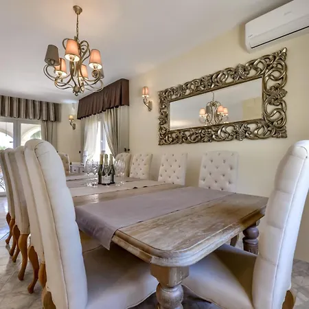 Ortenbach Guest house *