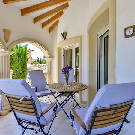 Ortenbach Πανσιόν 4*