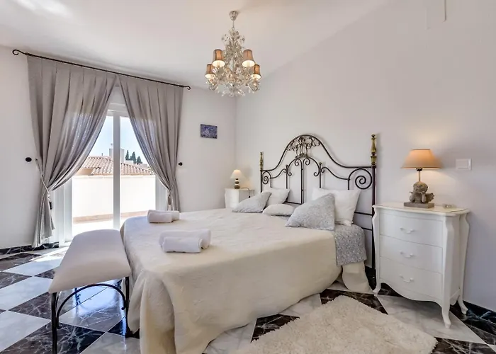 Ortenbach Konukevi 4*